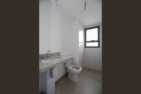 Apartamento à venda com 77m², 2 quartos e 1 vaga Apartamento à venda com 77m², 2 quartos e 1 vagaBanheiro da Suíte 1