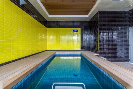 Apartamento à venda com 77m², 2 quartos e 1 vaga Apartamento à venda com 77m², 2 quartos e 1 vagaÁrea Comum - Sauna