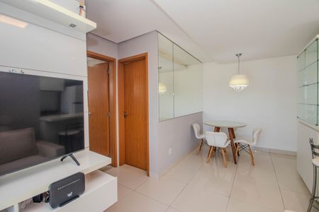 Sala de apartamento à venda com 2 quartos, 47m² em Morro Santana, Porto Alegre