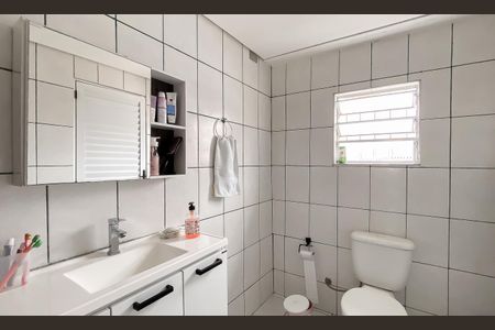 Casa à venda com 250m², 4 quartos e 2 vagasBanheiro da Suíte 