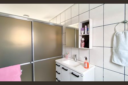 Casa à venda com 250m², 4 quartos e 2 vagasBanheiro da Suíte 