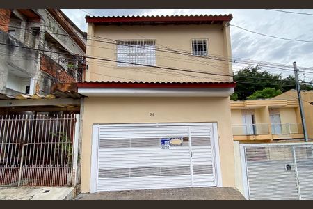 Casa à venda com 250m², 4 quartos e 2 vagasFachada