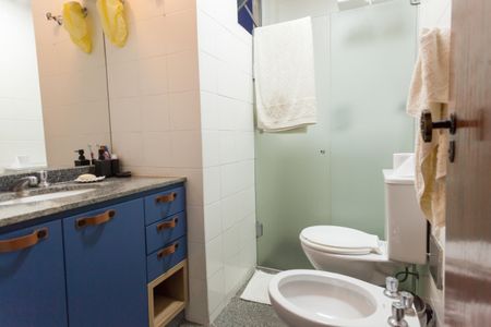 Apartamento à venda com 90m², 3 quartos e 1 vagaBanheiro da Suíte