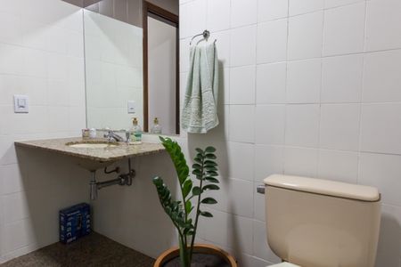 Apartamento à venda com 90m², 3 quartos e 1 vagaBanheiro Social