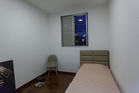 Apartamento à venda com 90m², 3 quartos e 1 vagaquarto 2