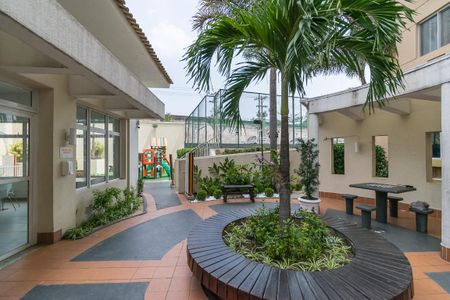 Apartamento à venda com 52m², 2 quartos e sem vagaÁrea comum - Espaço lazer