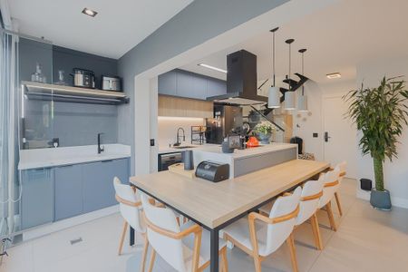 Apartamento à venda com 97m², 2 quartos e 1 vagaCozinha