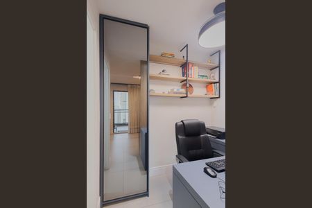 Apartamento à venda com 97m², 2 quartos e 1 vagaEscritório