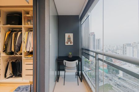 Apartamento à venda com 97m², 2 quartos e 1 vagaVaranda da Suíte