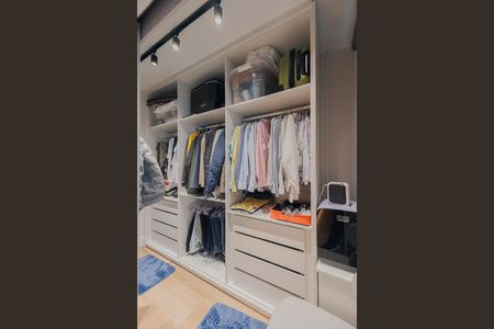 Apartamento à venda com 97m², 2 quartos e 1 vagaCloset da suíte