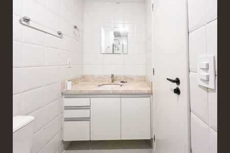 Apartamento para alugar com 59m², 2 quartos e 2 vagas Apartamento para alugar com 59m², 2 quartos e 2 vagasBanheiro Social