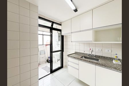 Apartamento para alugar com 59m², 2 quartos e 2 vagas Apartamento para alugar com 59m², 2 quartos e 2 vagasCozinha