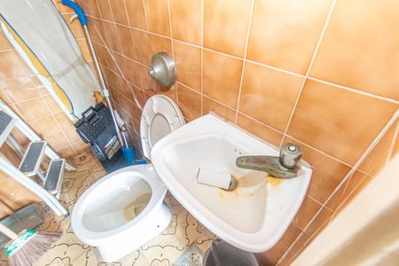 Apartamento para alugar com 240m², 4 quartos e 2 vagas Apartamento para alugar com 240m², 4 quartos e 2 vagasBanheiro de serviço