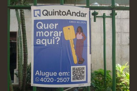 Apartamento para alugar com 240m², 4 quartos e 2 vagas Apartamento para alugar com 240m², 4 quartos e 2 vagasPlaca