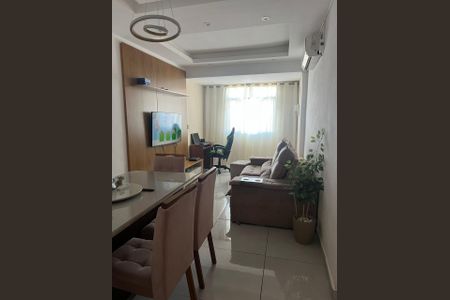 Sala de apartamento para alugar com 3 quartos, 120m² em Osvaldo Cruz, Rio de Janeiro