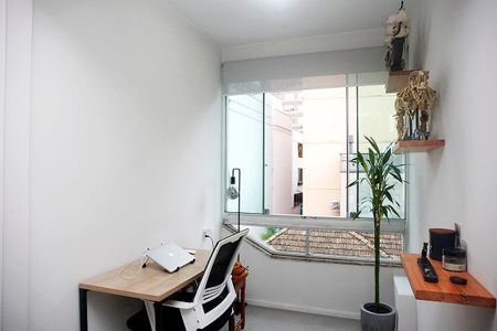 Sala - Detalhe de apartamento para alugar com 1 quarto, 55m² em Centro Histórico, Porto Alegre