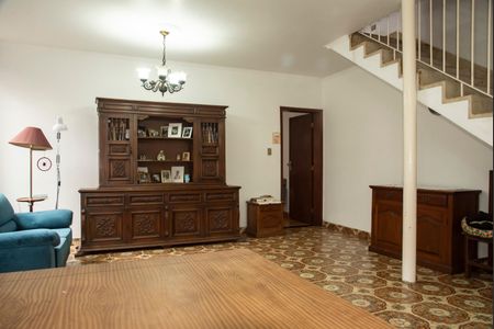 Sala 1 de casa à venda com 3 quartos, 200m² em Planalto Paulista, São Paulo