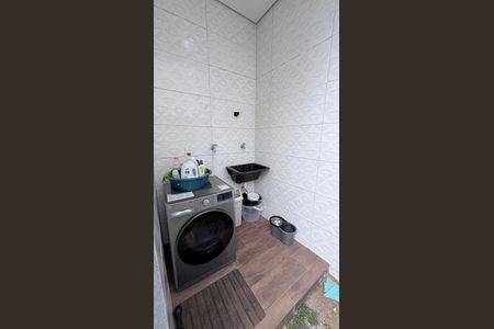 Casa à venda com 118m², 3 quartos e 2 vagasÁrea de Serviço