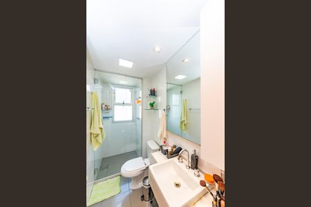 Apartamento à venda com 100m², 3 quartos e 2 vagas Apartamento à venda com 100m², 3 quartos e 2 vagasBanheiro Social