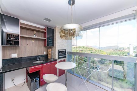 Apartamento à venda com 100m², 3 quartos e 2 vagas Apartamento à venda com 100m², 3 quartos e 2 vagasVaranda da Sala