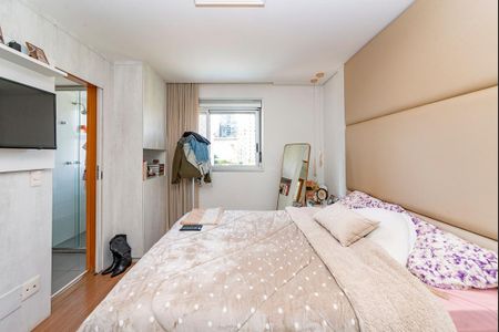 Apartamento à venda com 100m², 3 quartos e 2 vagas Apartamento à venda com 100m², 3 quartos e 2 vagasSuíte