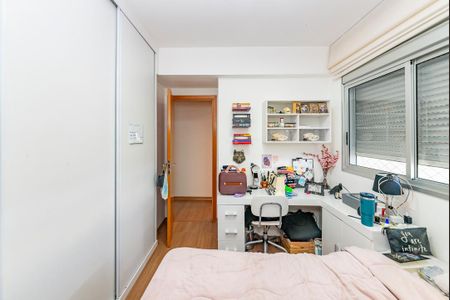 Apartamento à venda com 100m², 3 quartos e 2 vagas Apartamento à venda com 100m², 3 quartos e 2 vagasQuarto 2