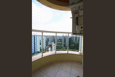 Apartamento à venda com 119m², 3 quartos e 2 vagas Apartamento à venda com 119m², 3 quartos e 2 vagasVaranda da Suíte