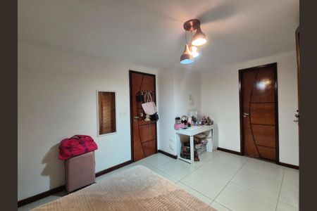 Casa à venda com 360m², 2 quartos e 2 vagas Casa à venda com 360m², 2 quartos e 2 vagasSuíte 2