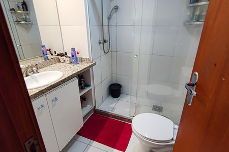 Apartamento à venda com 78m², 3 quartos e 1 vaga Apartamento à venda com 78m², 3 quartos e 1 vagaBanheiro da Suíte