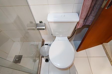 Apartamento à venda com 78m², 3 quartos e 1 vaga Apartamento à venda com 78m², 3 quartos e 1 vagaBanheiro da Suíte