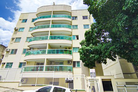 Apartamento à venda com 78m², 3 quartos e 1 vaga Apartamento à venda com 78m², 3 quartos e 1 vagaFachada