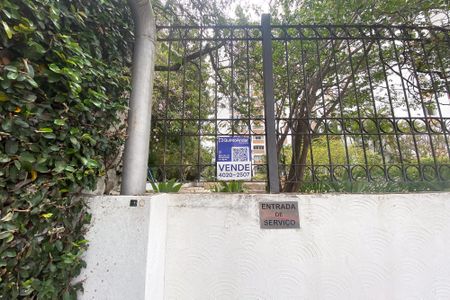 Apartamento à venda com 105m², 2 quartos e 1 vaga Apartamento à venda com 105m², 2 quartos e 1 vagaPlaquinha