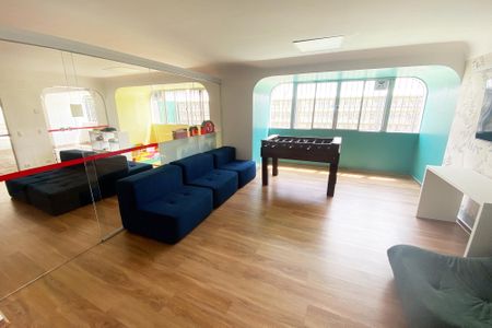 Apartamento à venda com 105m², 2 quartos e 1 vaga Apartamento à venda com 105m², 2 quartos e 1 vagaÁrea comum