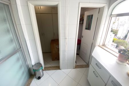 Apartamento à venda com 105m², 2 quartos e 1 vaga Apartamento à venda com 105m², 2 quartos e 1 vagaÁrea de Serviço