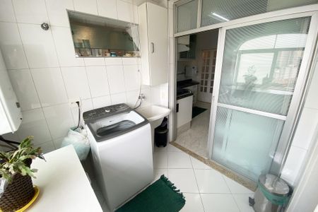 Apartamento à venda com 105m², 2 quartos e 1 vaga Apartamento à venda com 105m², 2 quartos e 1 vagaÁrea de Serviço