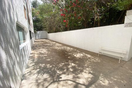 Apartamento à venda com 105m², 2 quartos e 1 vaga Apartamento à venda com 105m², 2 quartos e 1 vagaÁrea comum