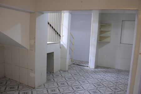 Casa para alugar com 90m², 2 quartos e sem vagaSala