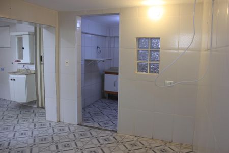 Sala  de casa para alugar com 2 quartos, 90m² em Jardim Dourado, Guarulhos