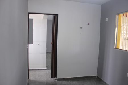 Casa para alugar com 90m², 2 quartos e sem vagaQuarto 2