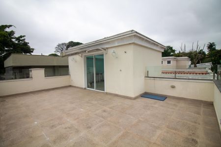 Casa de condomínio à venda com 315m², 5 quartos e 3 vagasVaranda