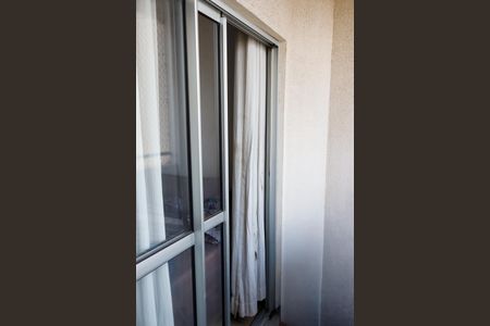 Apartamento à venda com 73m², 3 quartos e 1 vaga Apartamento à venda com 73m², 3 quartos e 1 vagaSacada