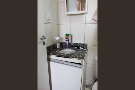 Apartamento à venda com 73m², 3 quartos e 1 vaga Apartamento à venda com 73m², 3 quartos e 1 vagaBanheiro