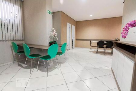Apartamento à venda com 73m², 3 quartos e 1 vaga Apartamento à venda com 73m², 3 quartos e 1 vagaÁrea comum - Salão de festas