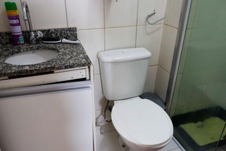 Apartamento à venda com 73m², 3 quartos e 1 vaga Apartamento à venda com 73m², 3 quartos e 1 vagaBanheiro