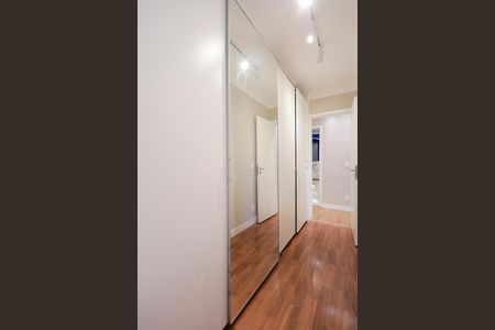 Apartamento à venda com 118m², 3 quartos e 2 vagasCloset da suíte