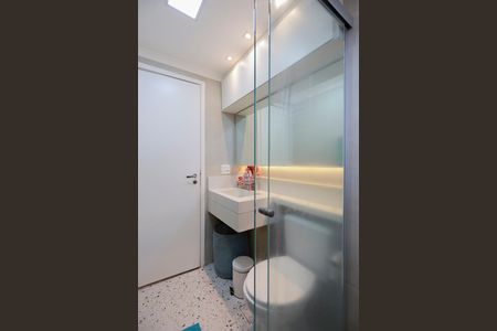 Apartamento à venda com 118m², 3 quartos e 2 vagasBanheiro social