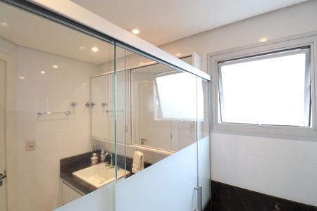 Apartamento à venda com 85m², 3 quartos e 2 vagasBanheiro da Suíte