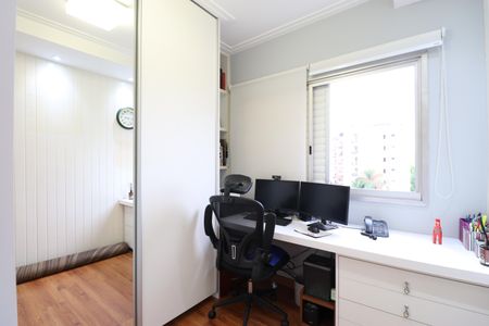 Apartamento à venda com 85m², 3 quartos e 2 vagasQuarto 2