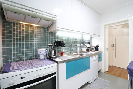 Apartamento à venda com 85m², 3 quartos e 2 vagasCozinha