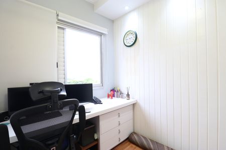 Apartamento à venda com 85m², 3 quartos e 2 vagasQuarto 2